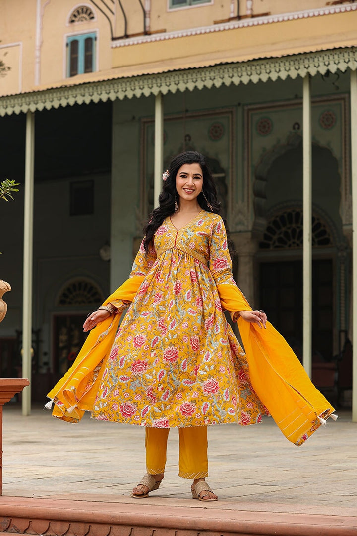 Hazara Yellow Floral Printed Alia Cut Gathered Kurta With Pant And Dupatta