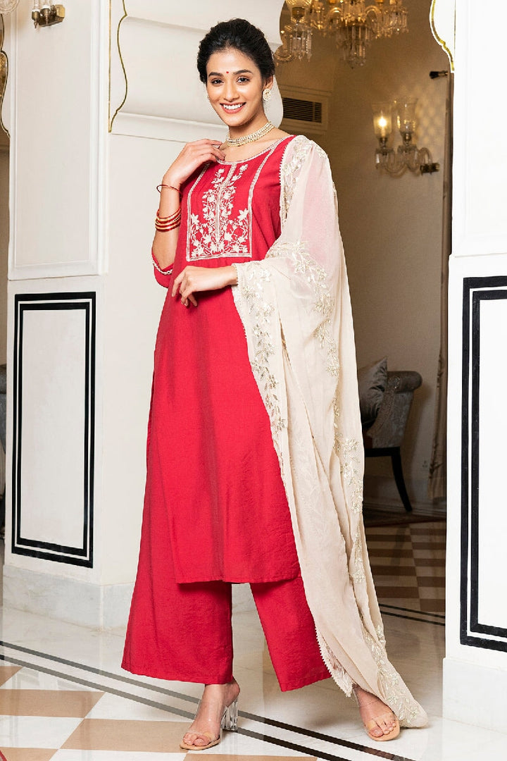 Pakhi Red Embroidered Kurta With Pant & Dupatta