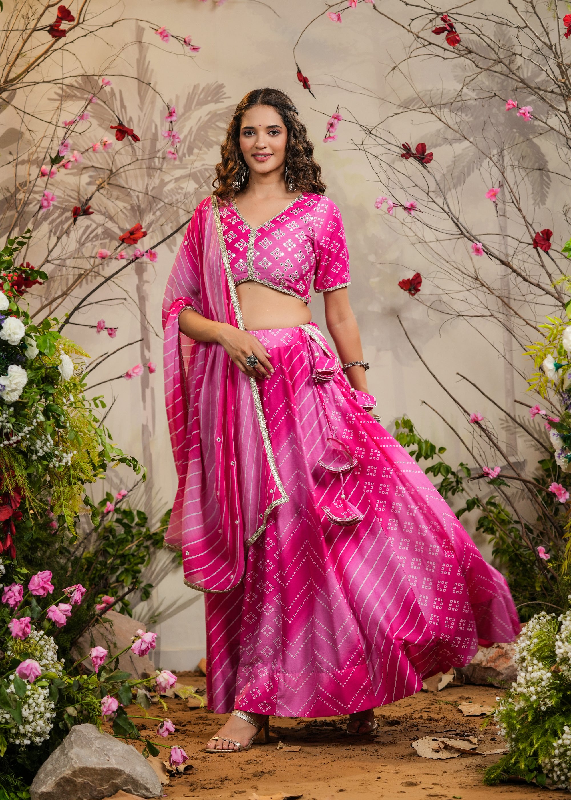 Noor Bandhej Set in Rose
