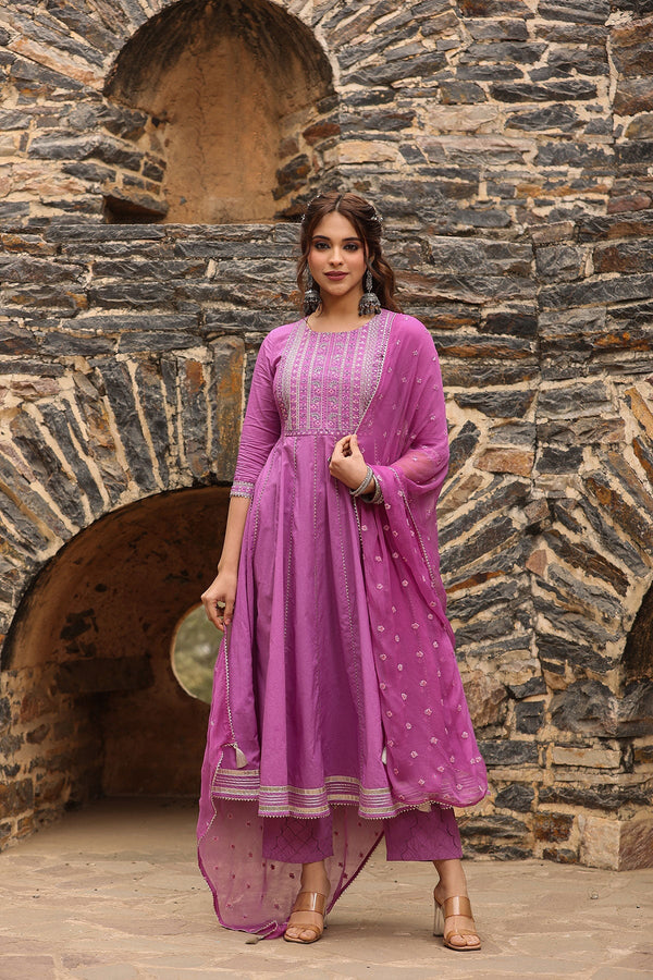 Shehzadi Lavendel Anarkali Gota Lace Kurta mit Hose und Dupatta