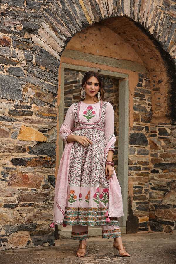 Sarah Pink Block bedruckter Anarkali-Anzug mit Blumenmuster, Hose und Dupatta