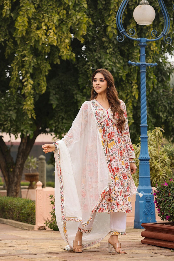 Nargis White Flower Alia Set With Pant And Dupatta