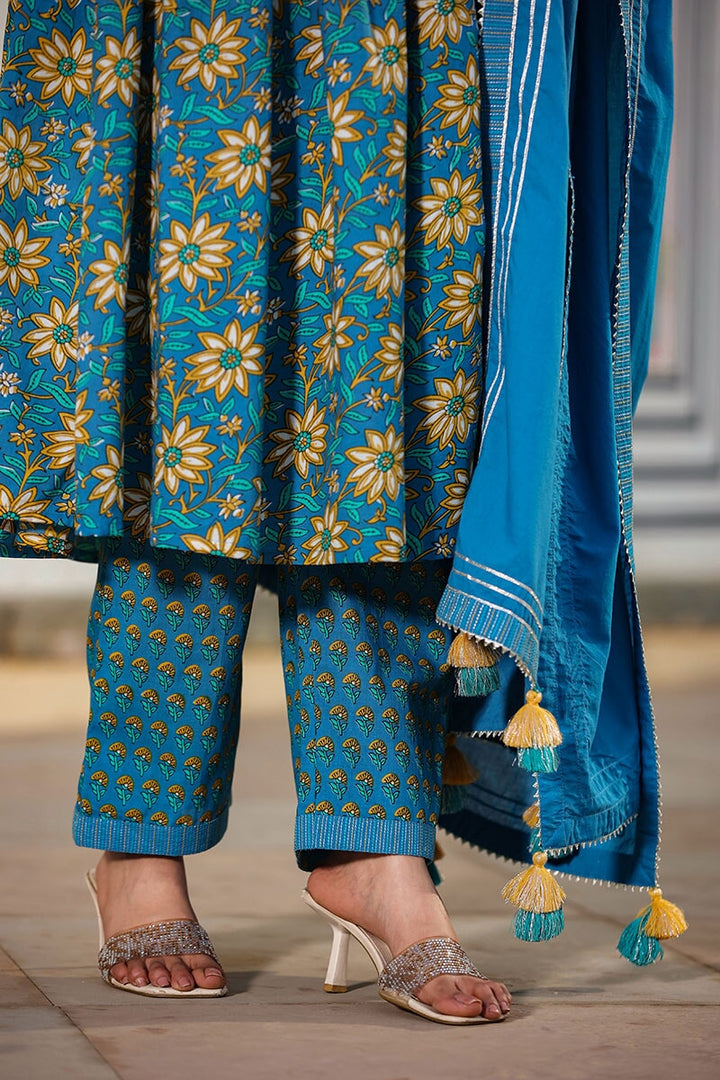 Waani Blue Gathered Suit With Pant And Dupatta