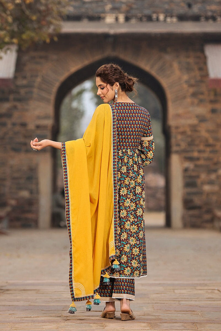 Veeda Brown  Floral High Slit Suit With Pant And Dupatta