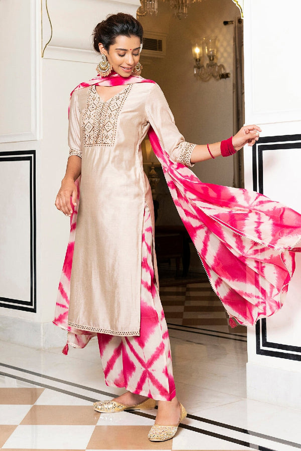 Juhi Light Pink Embroidered Kurta With Tie-Dye Pant & Dupatta